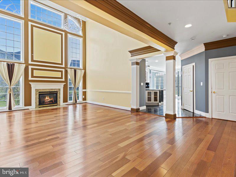 Real estate listing preview #22