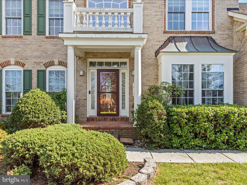 Real estate listing preview #4