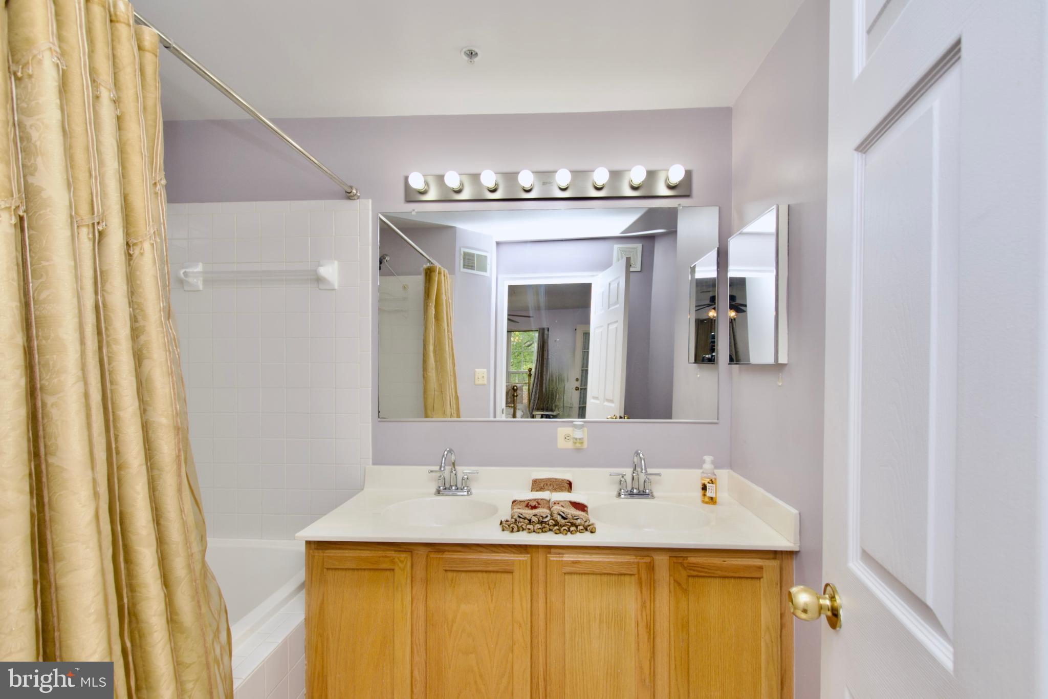 Real estate listing preview #20