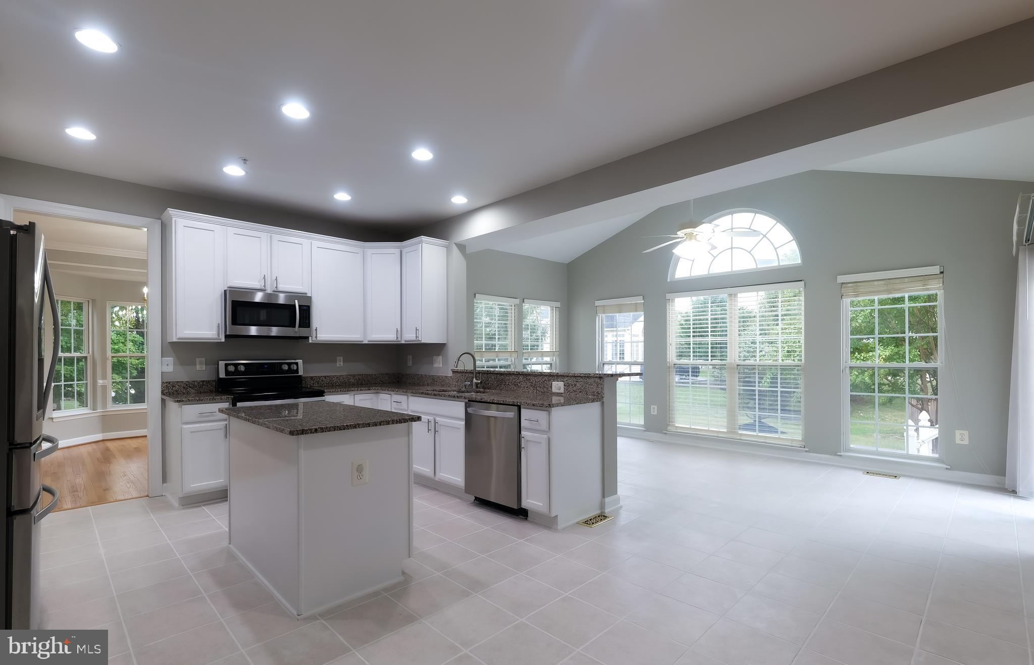 Real estate listing preview #47