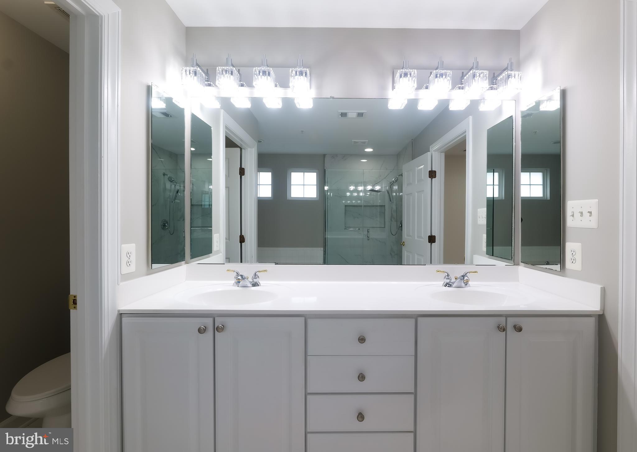 Real estate listing preview #29