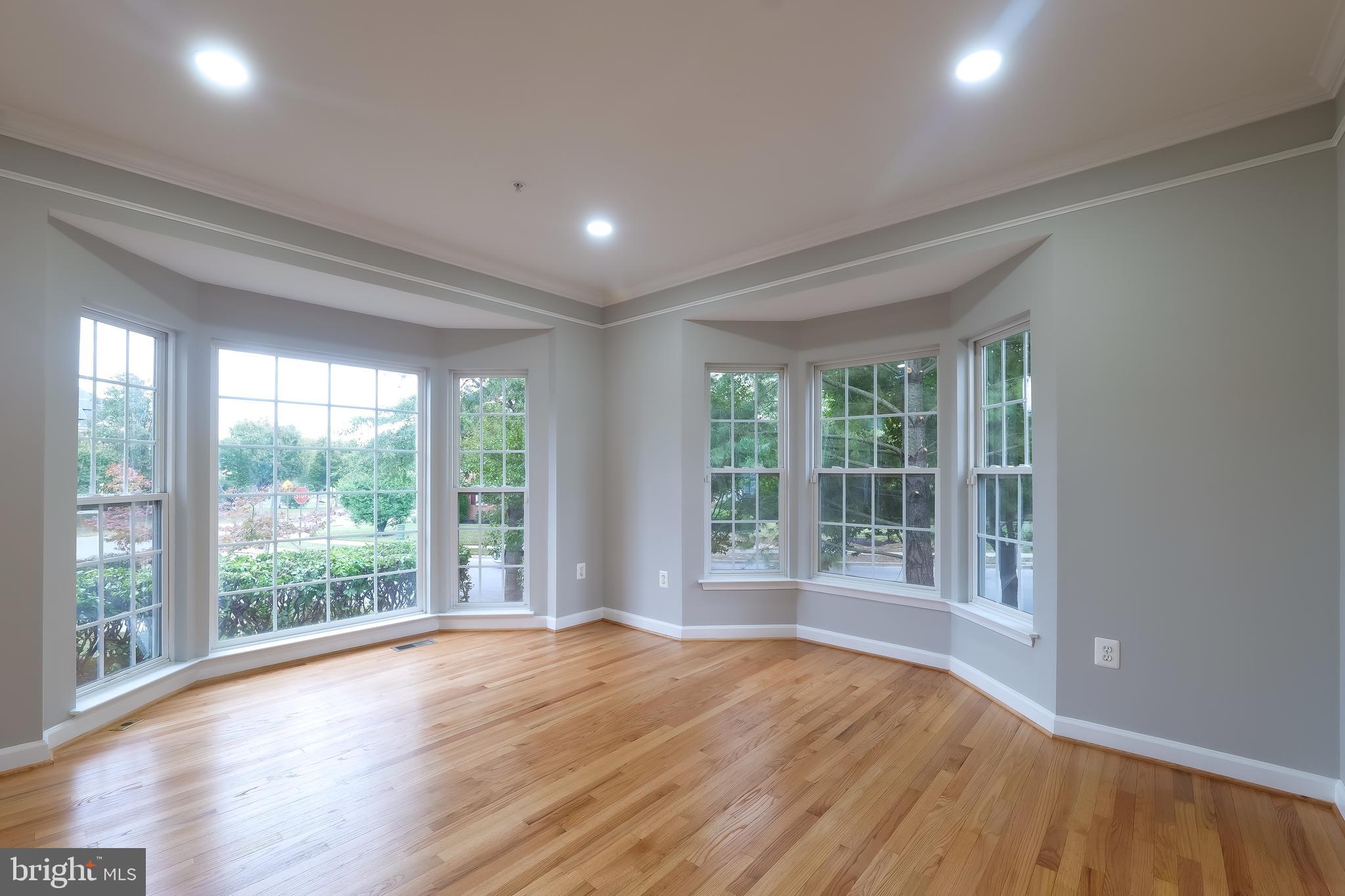 Real estate listing preview #59