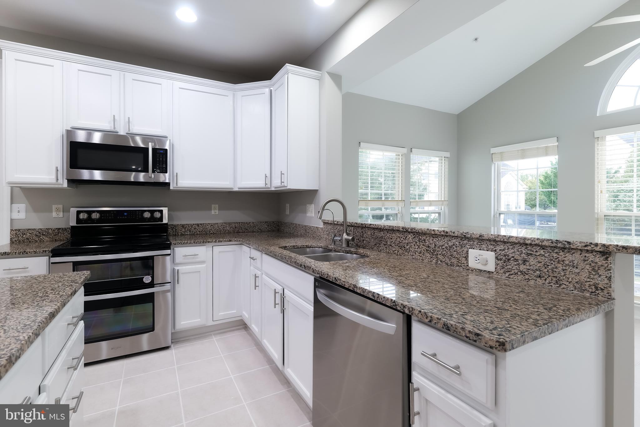 Real estate listing preview #48