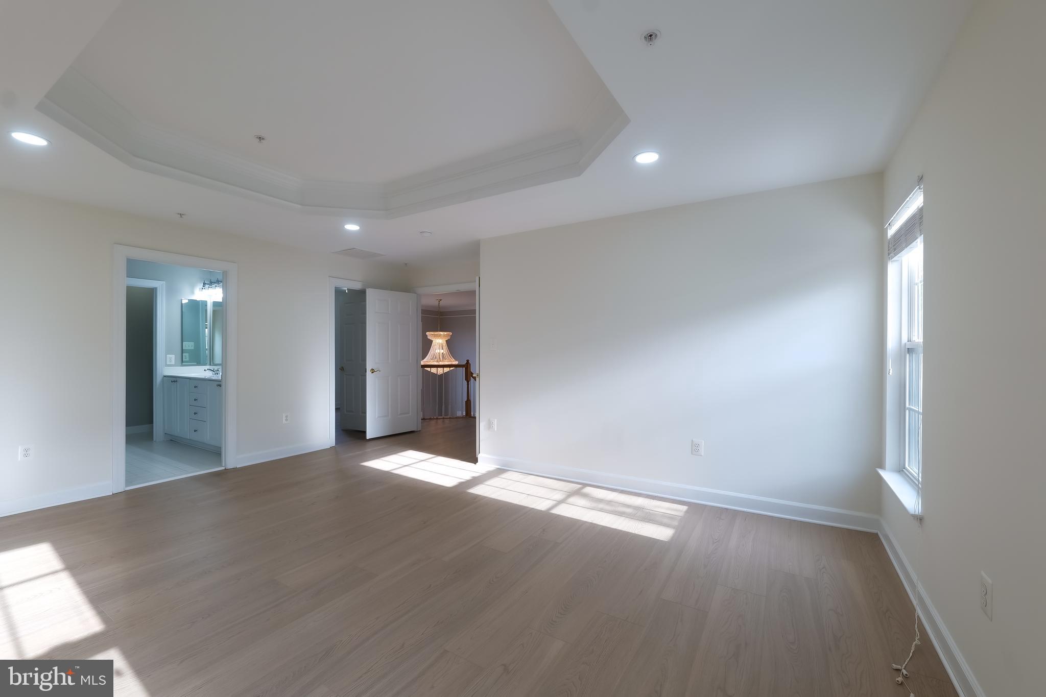 Real estate listing preview #22