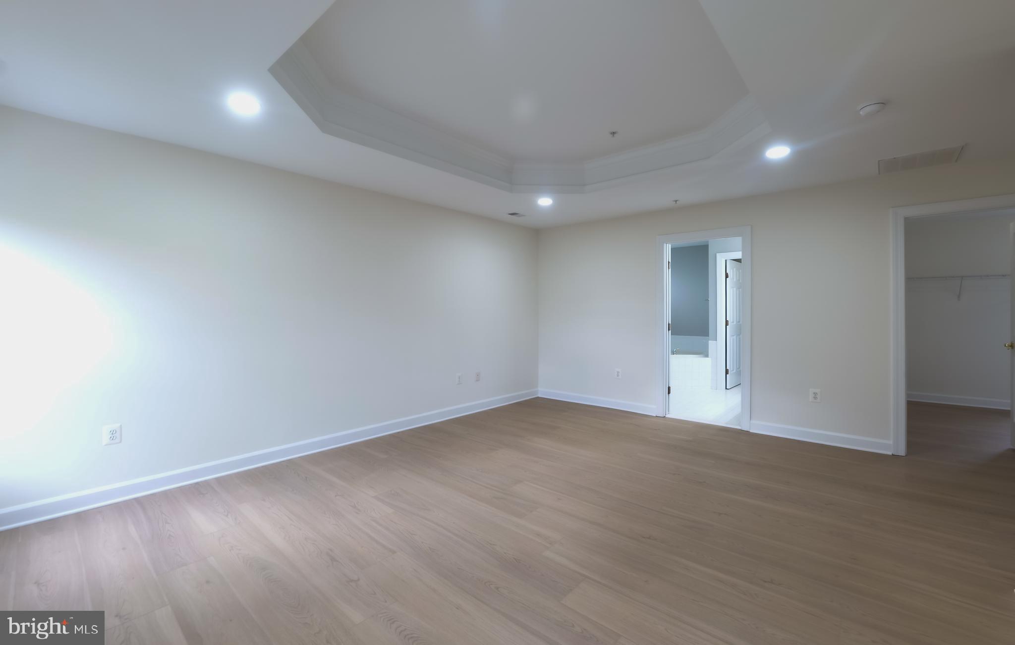 Real estate listing preview #26