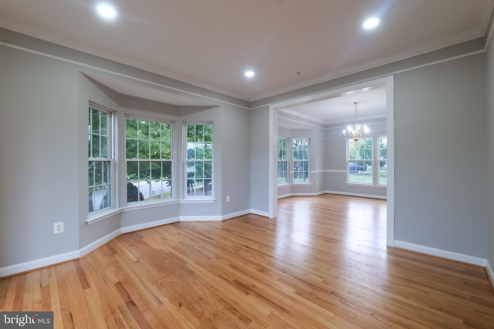 Real estate listing preview #60