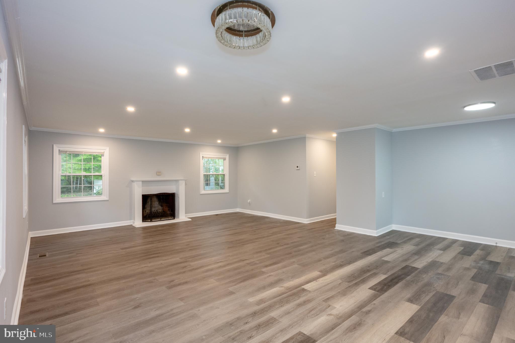 Real estate listing preview #7