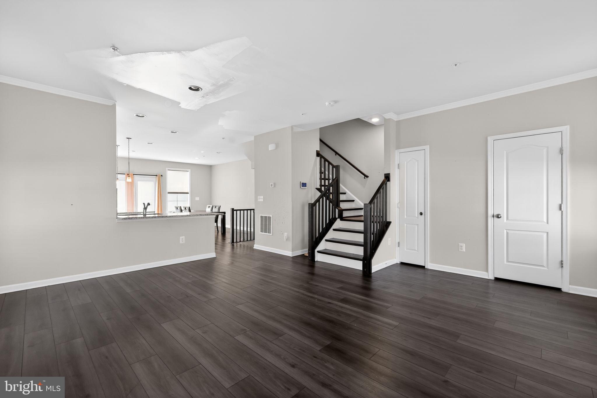 Real estate listing preview #3