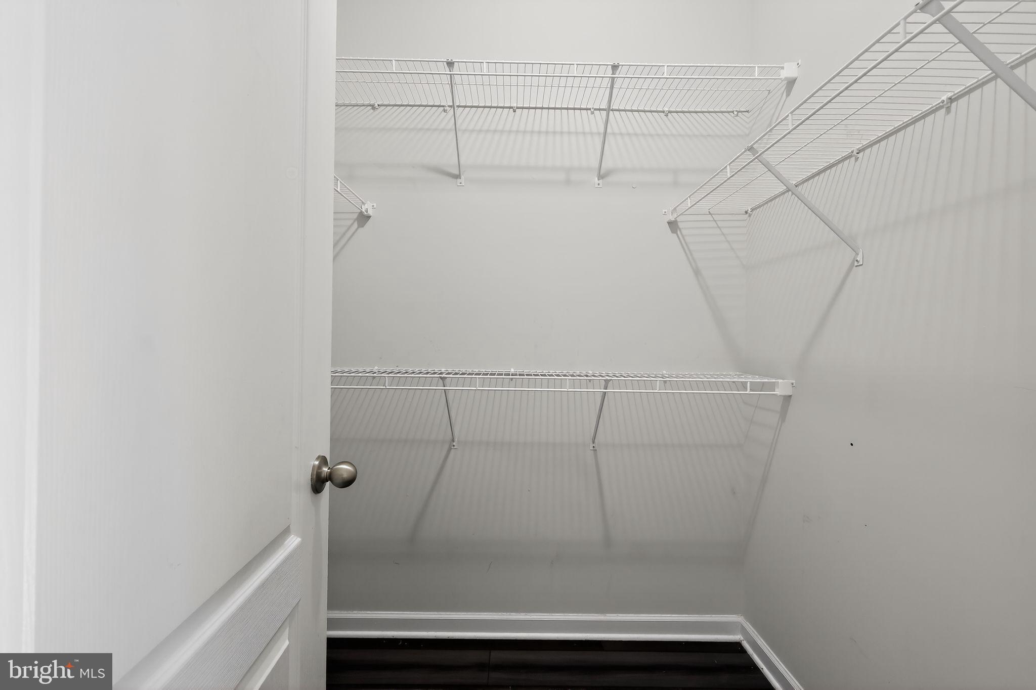 Real estate listing preview #25