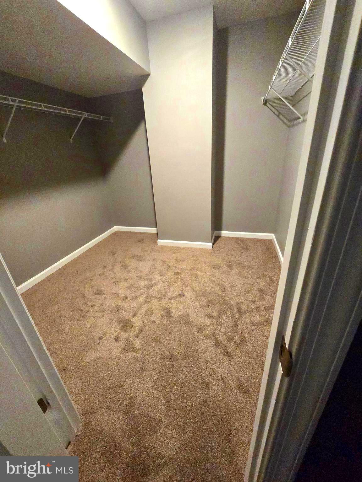 Real estate listing preview #12