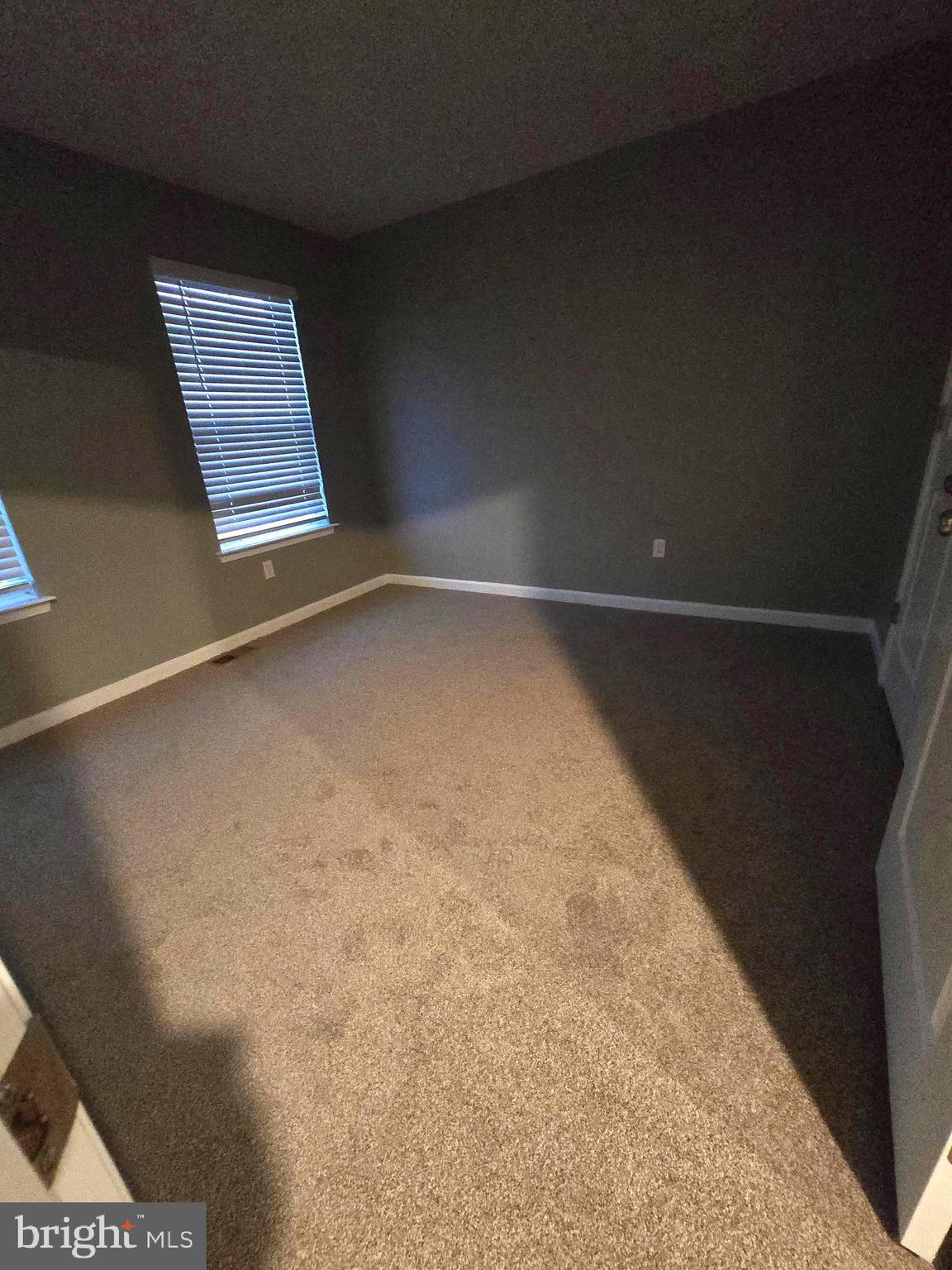 Real estate listing preview #18