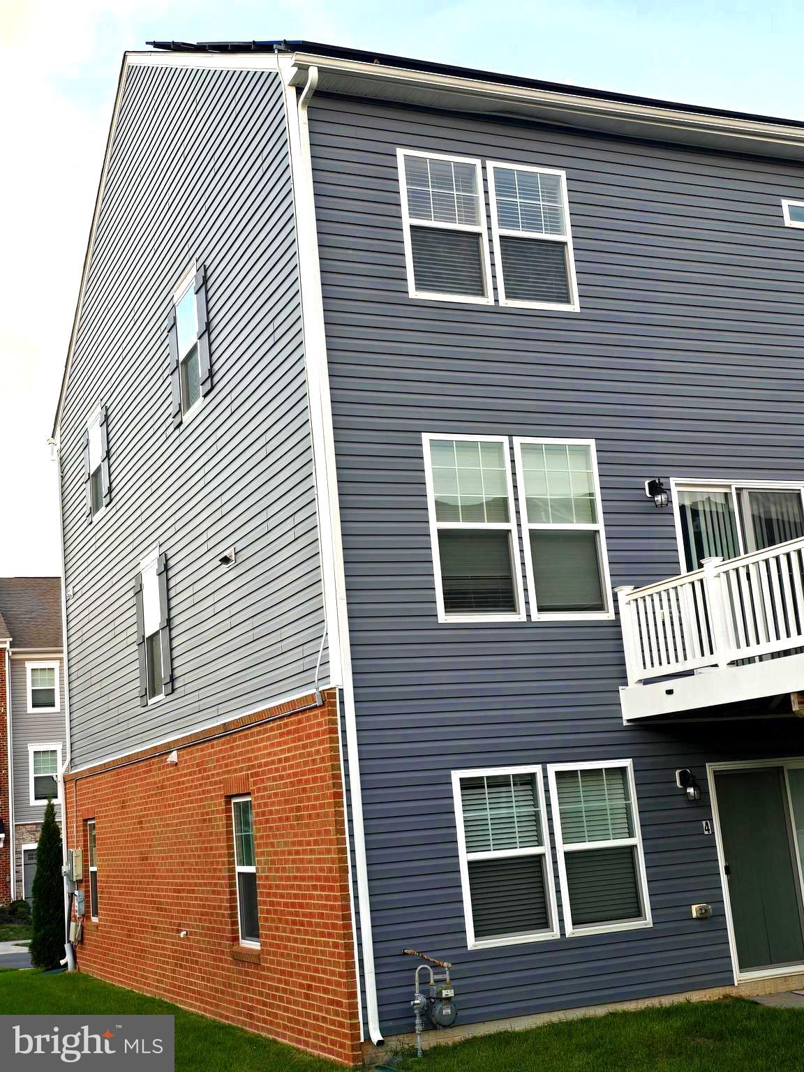 Real estate listing preview #23