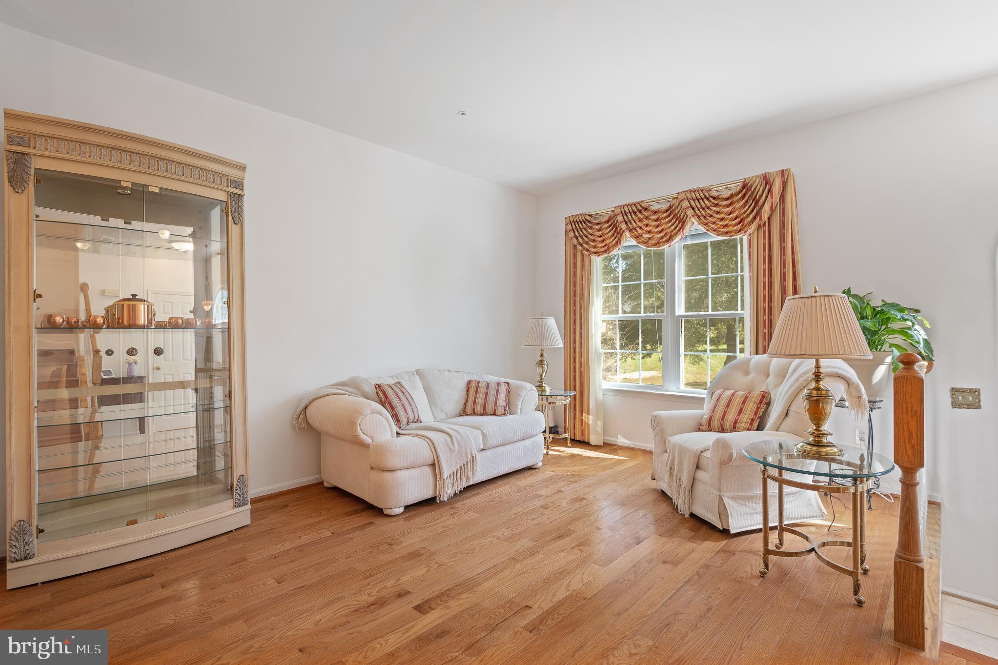 Real estate listing preview #7