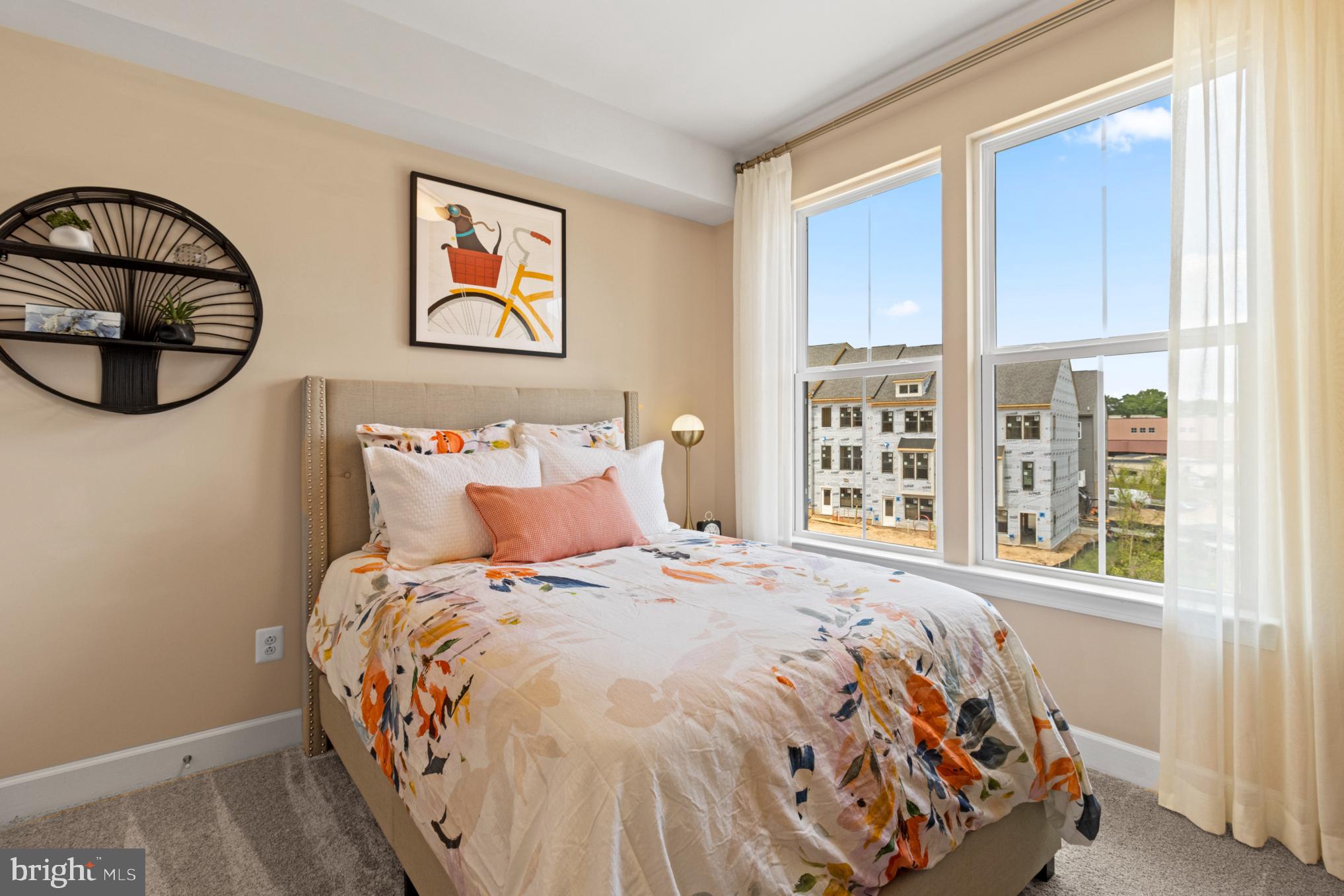 Real estate listing preview #16