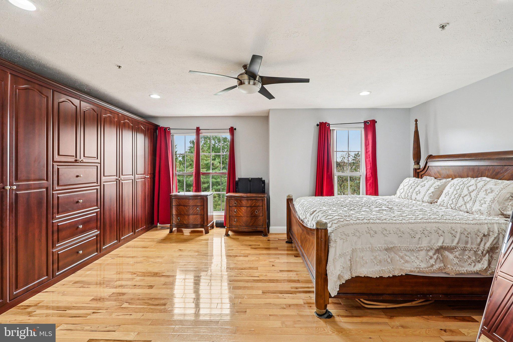 Real estate listing preview #23