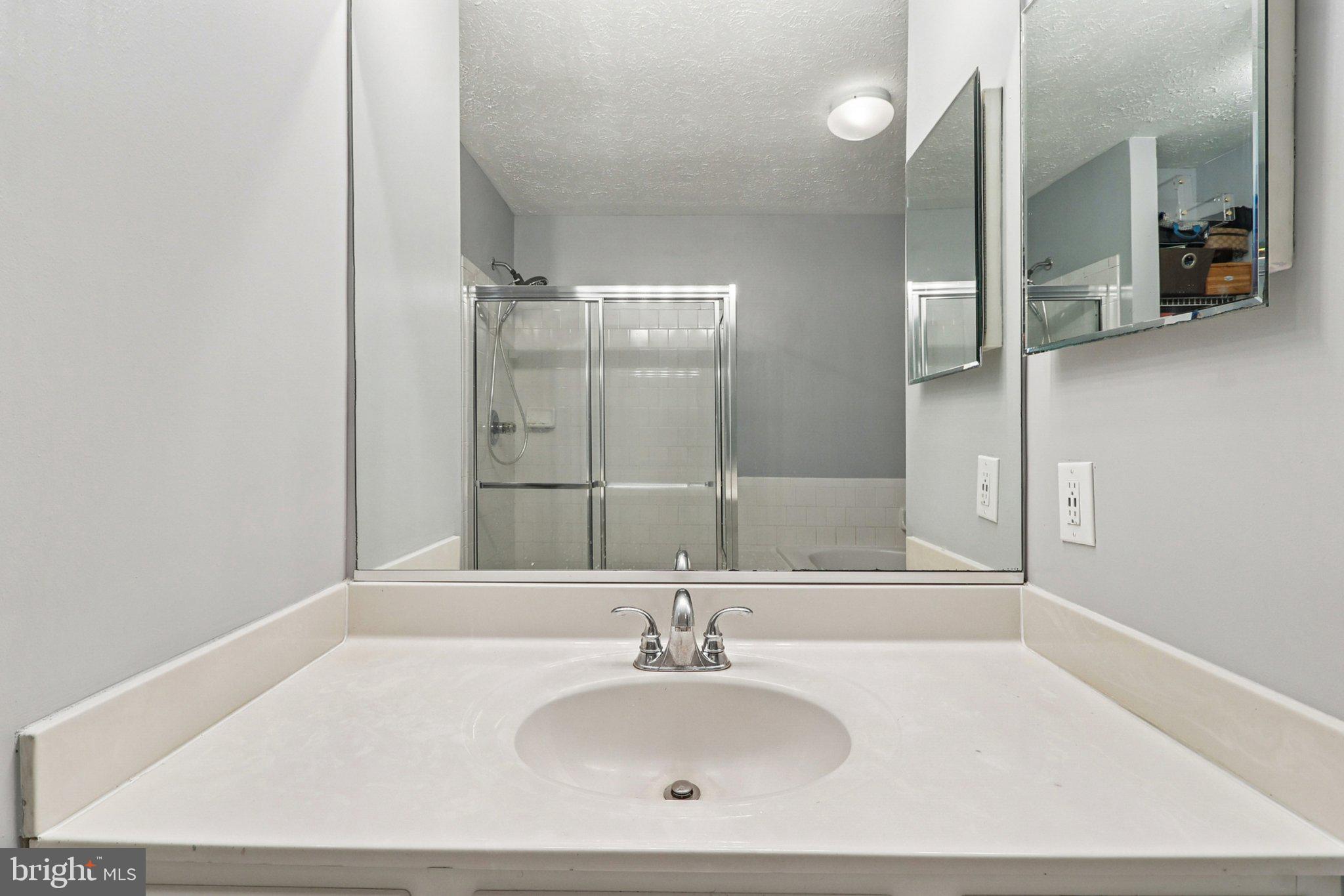 Real estate listing preview #36