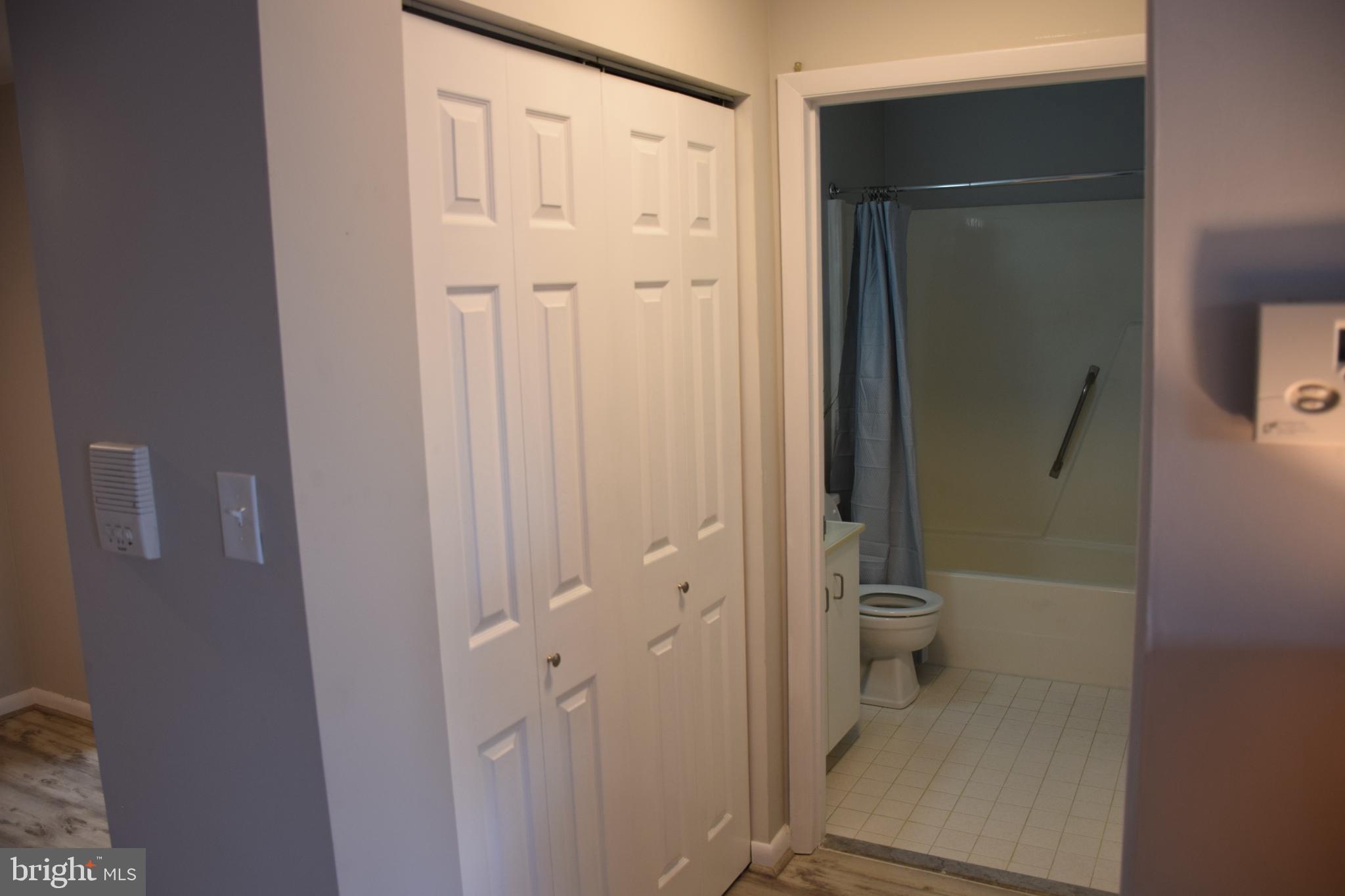 Real estate listing preview #18