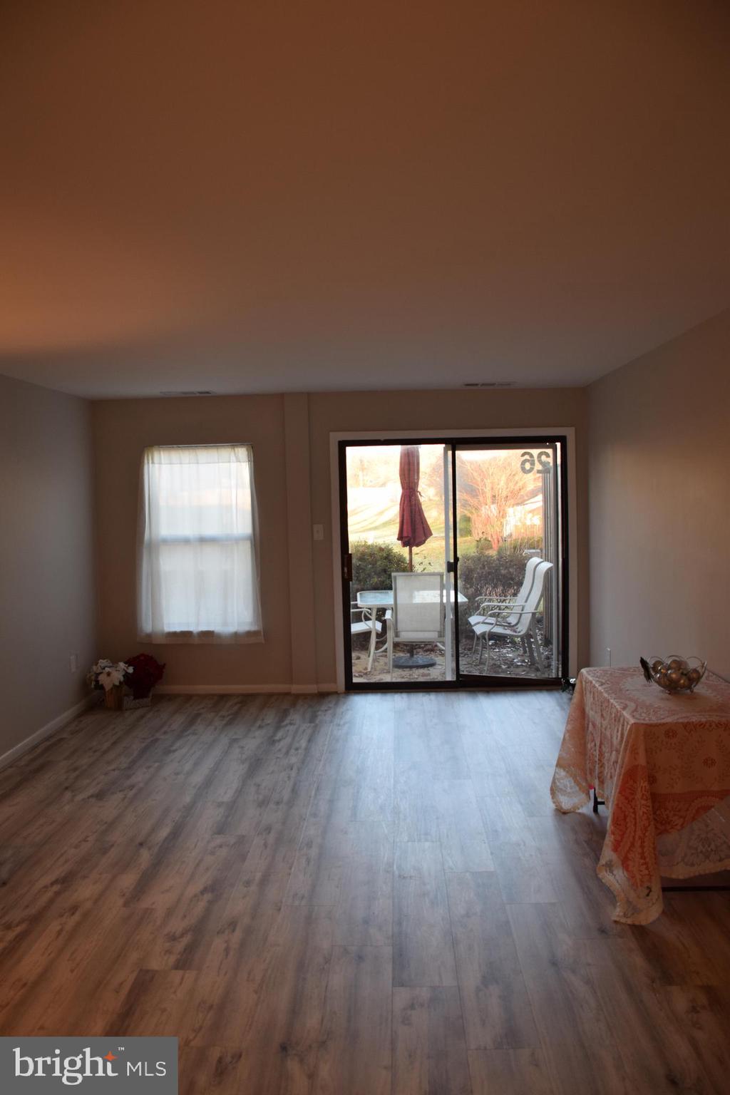 Real estate listing preview #6