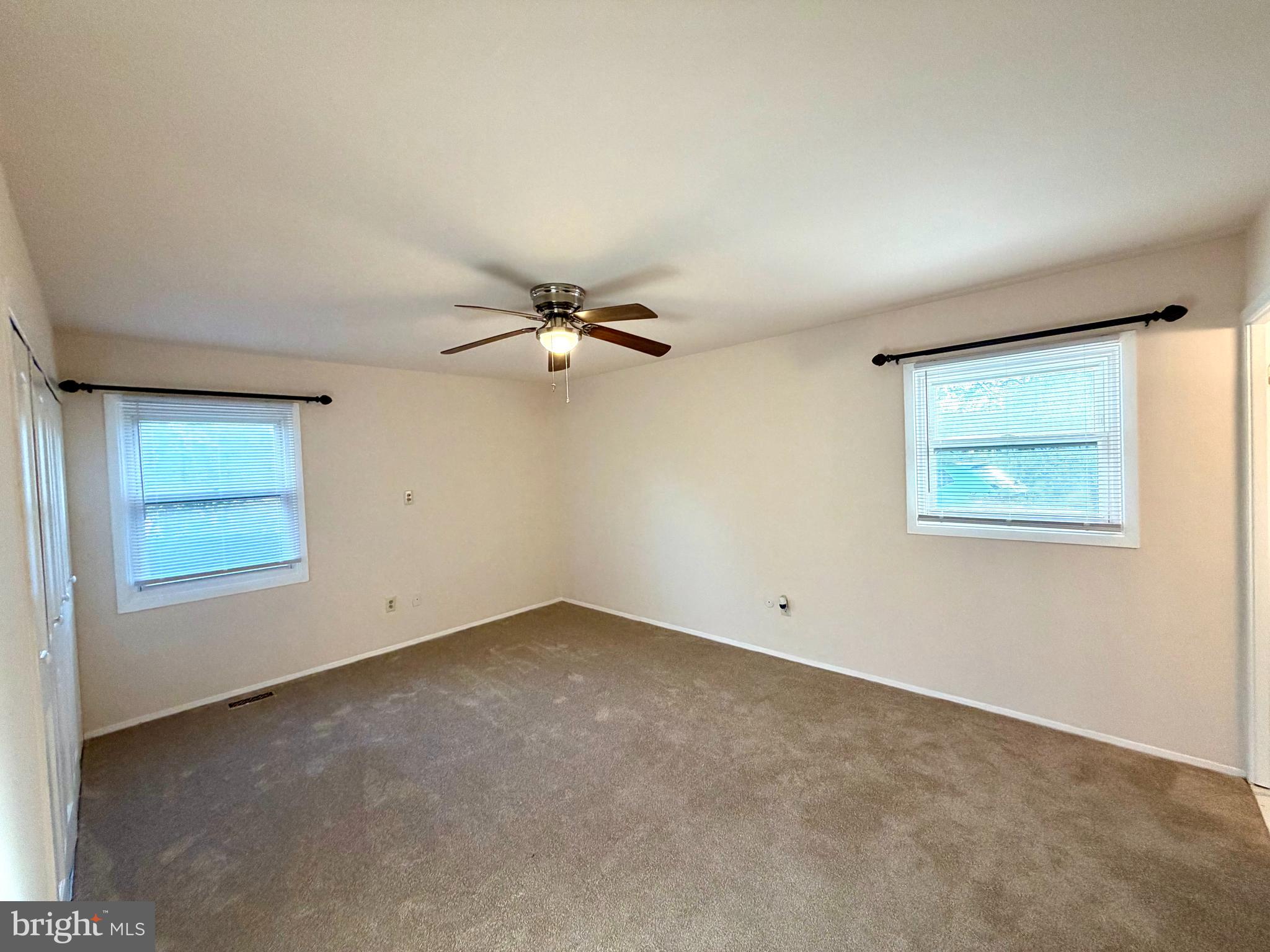 Real estate listing preview #26