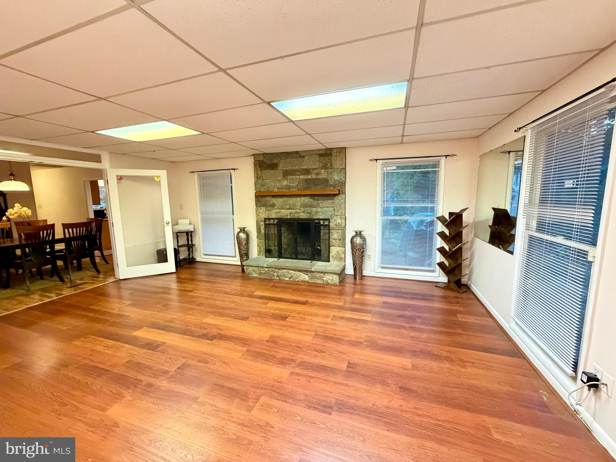 Real estate listing preview #22