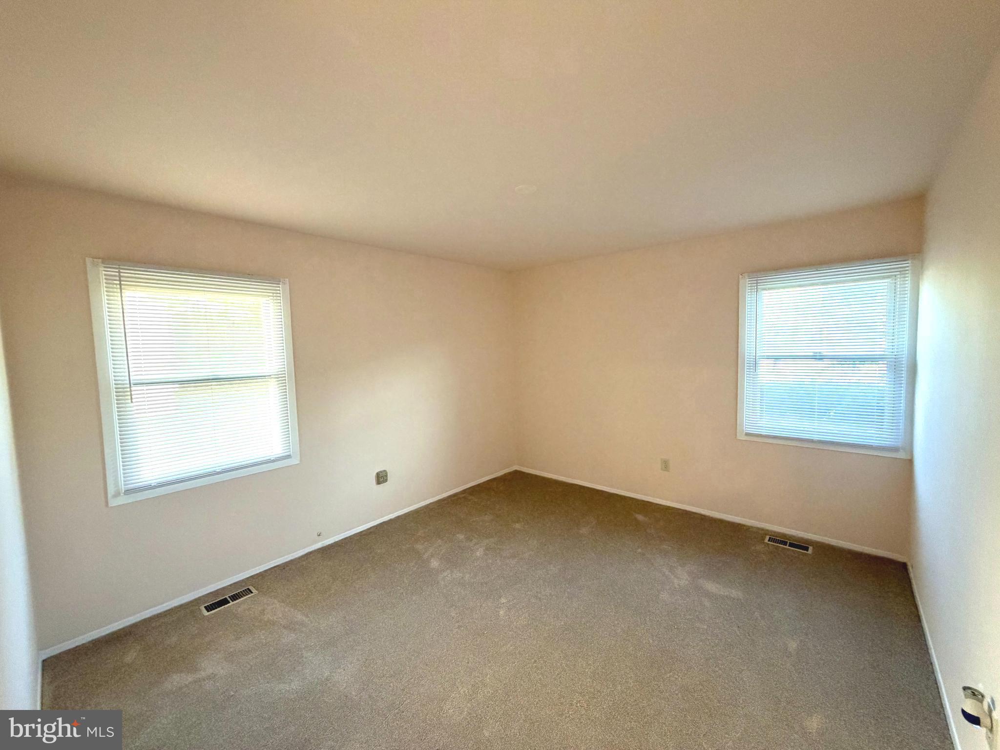 Real estate listing preview #30