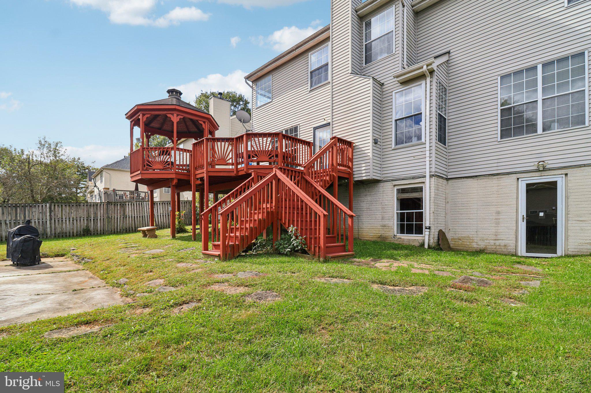 Real estate listing preview #42