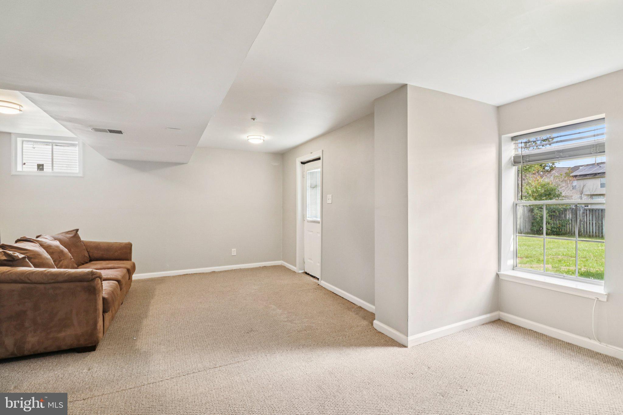 Real estate listing preview #19