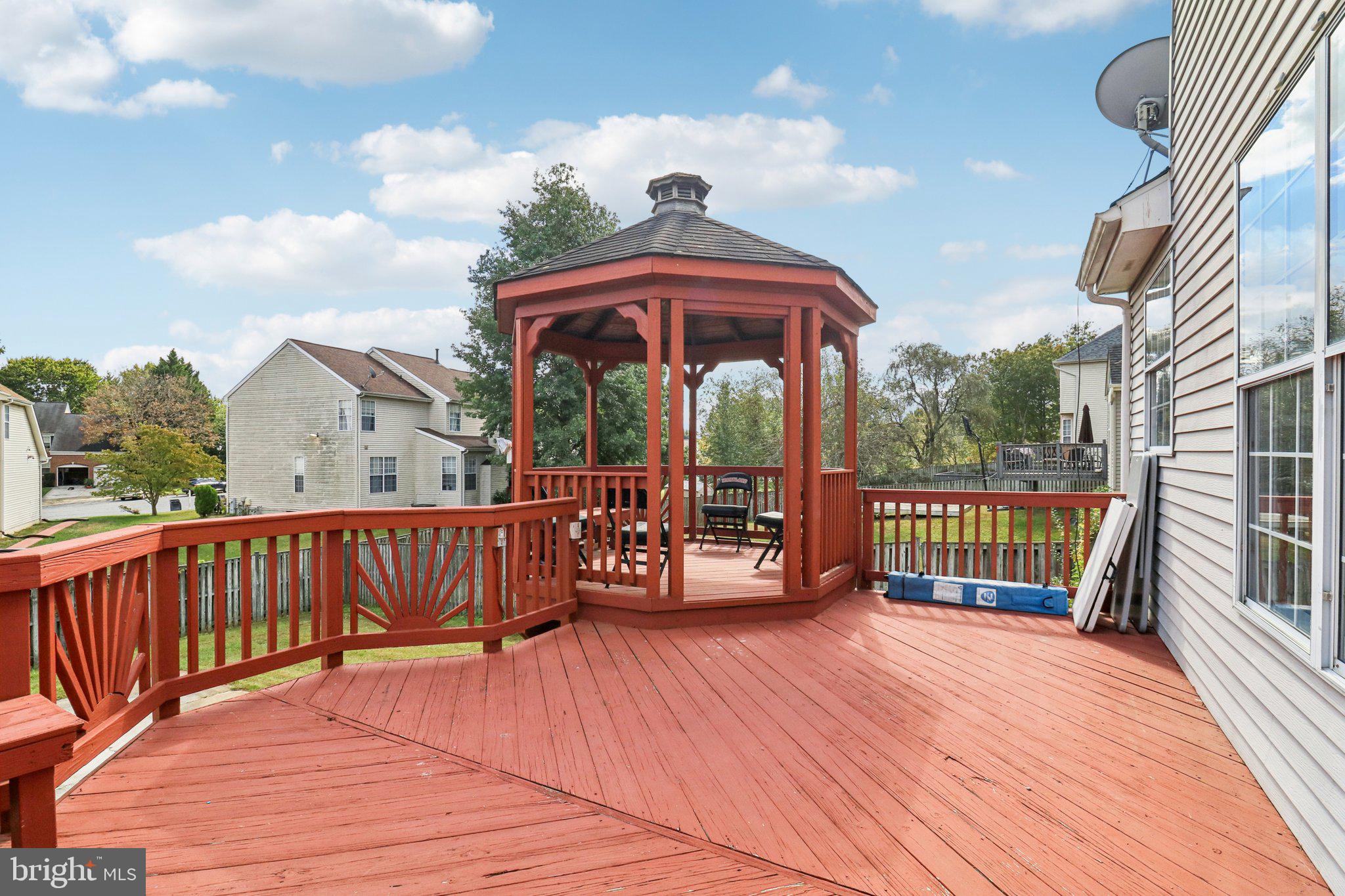 Real estate listing preview #32