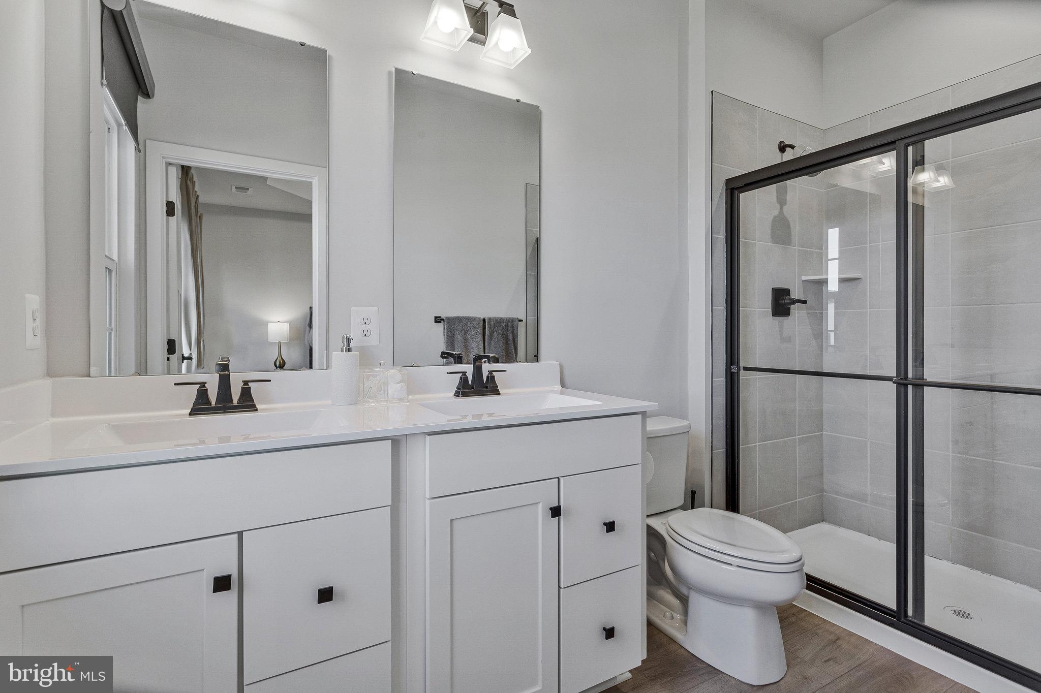 Real estate listing preview #10