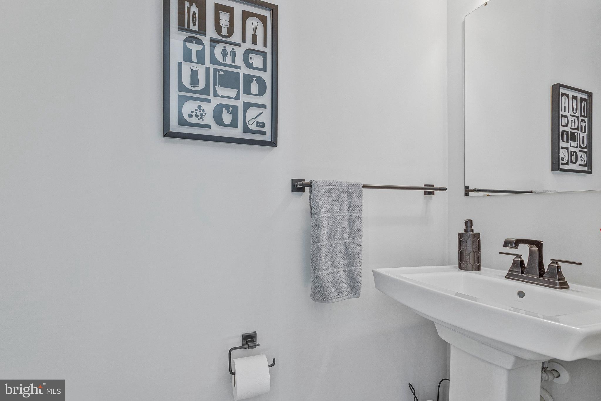 Real estate listing preview #7