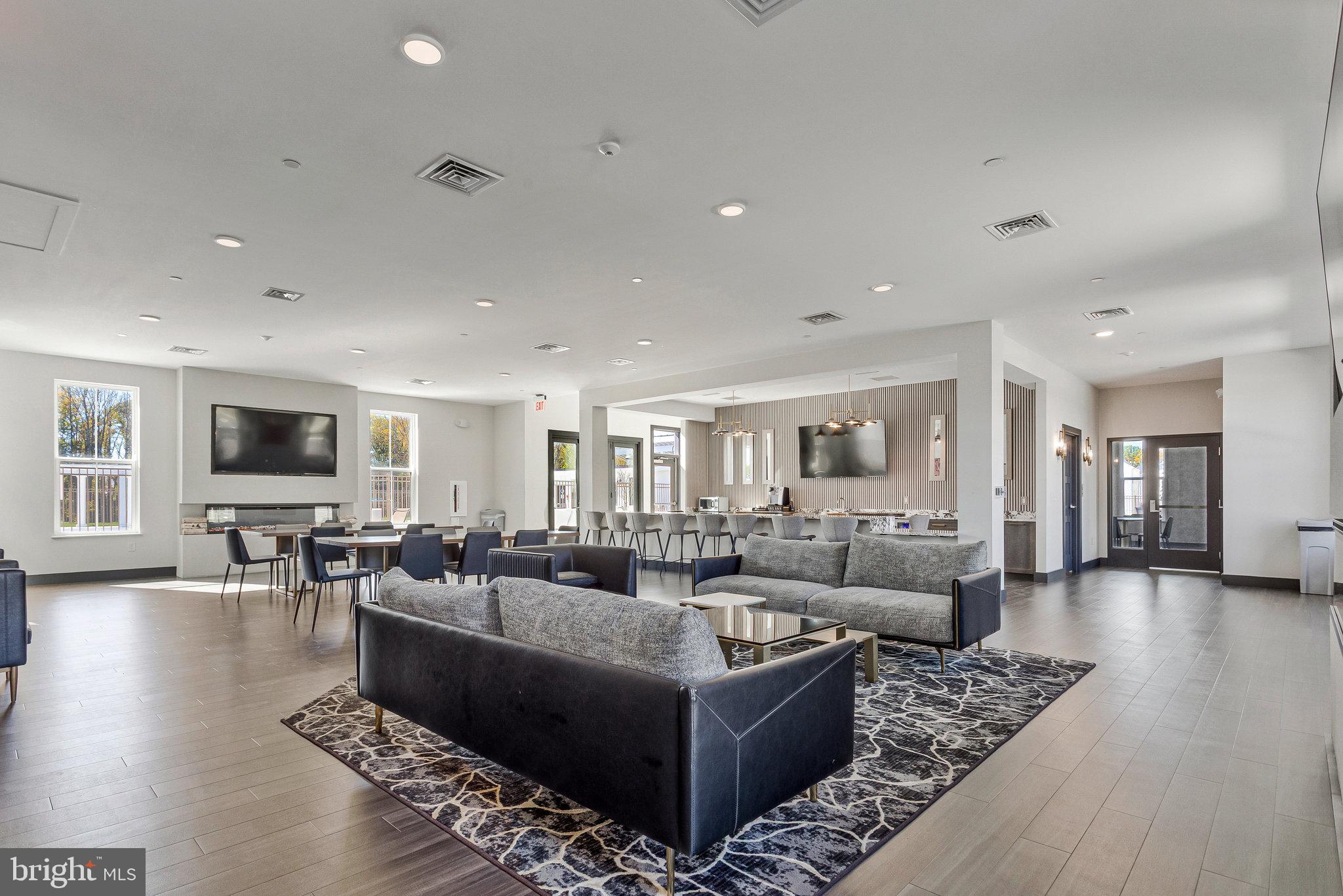 Real estate listing preview #20