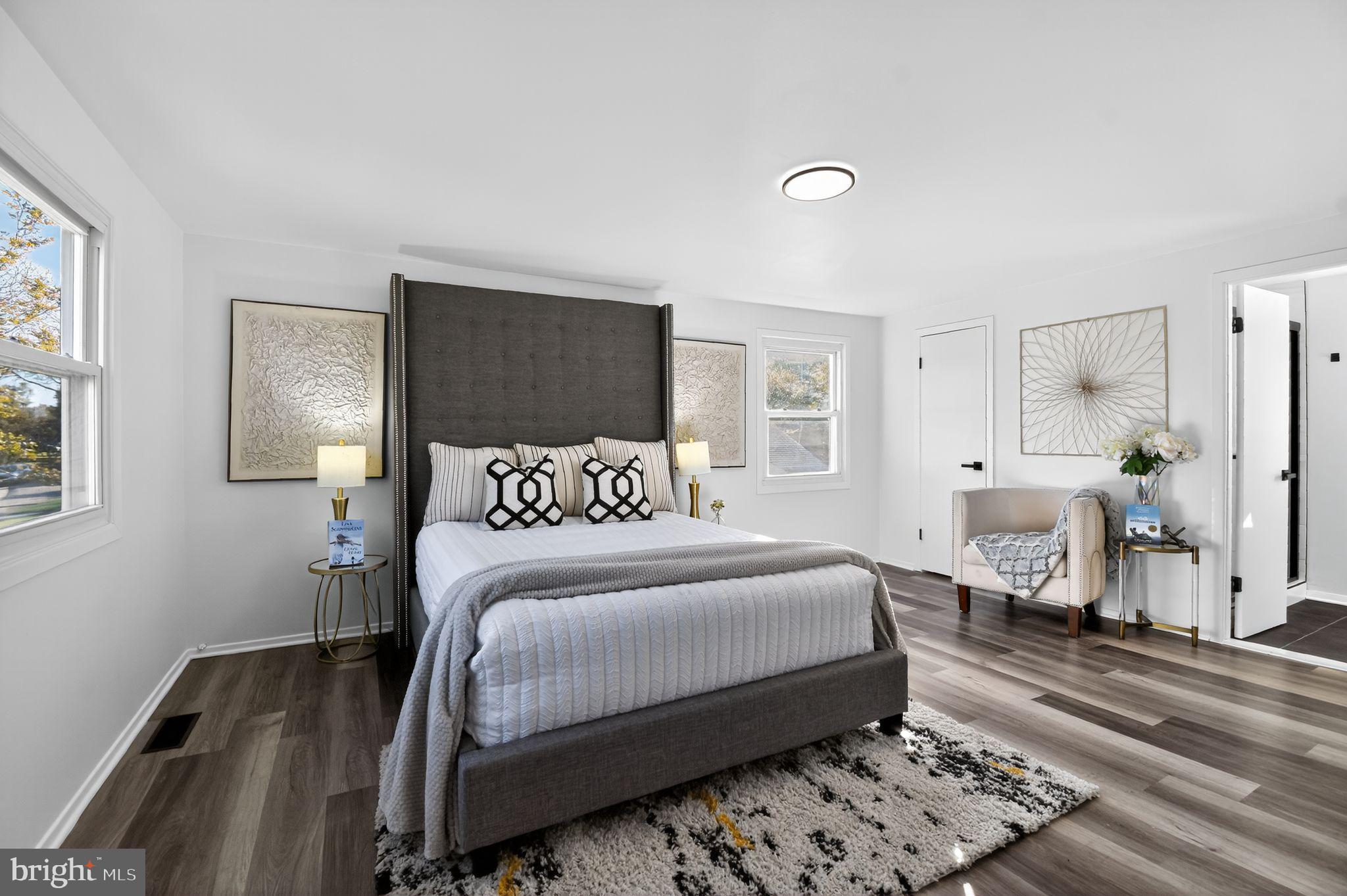 Real estate listing preview #10