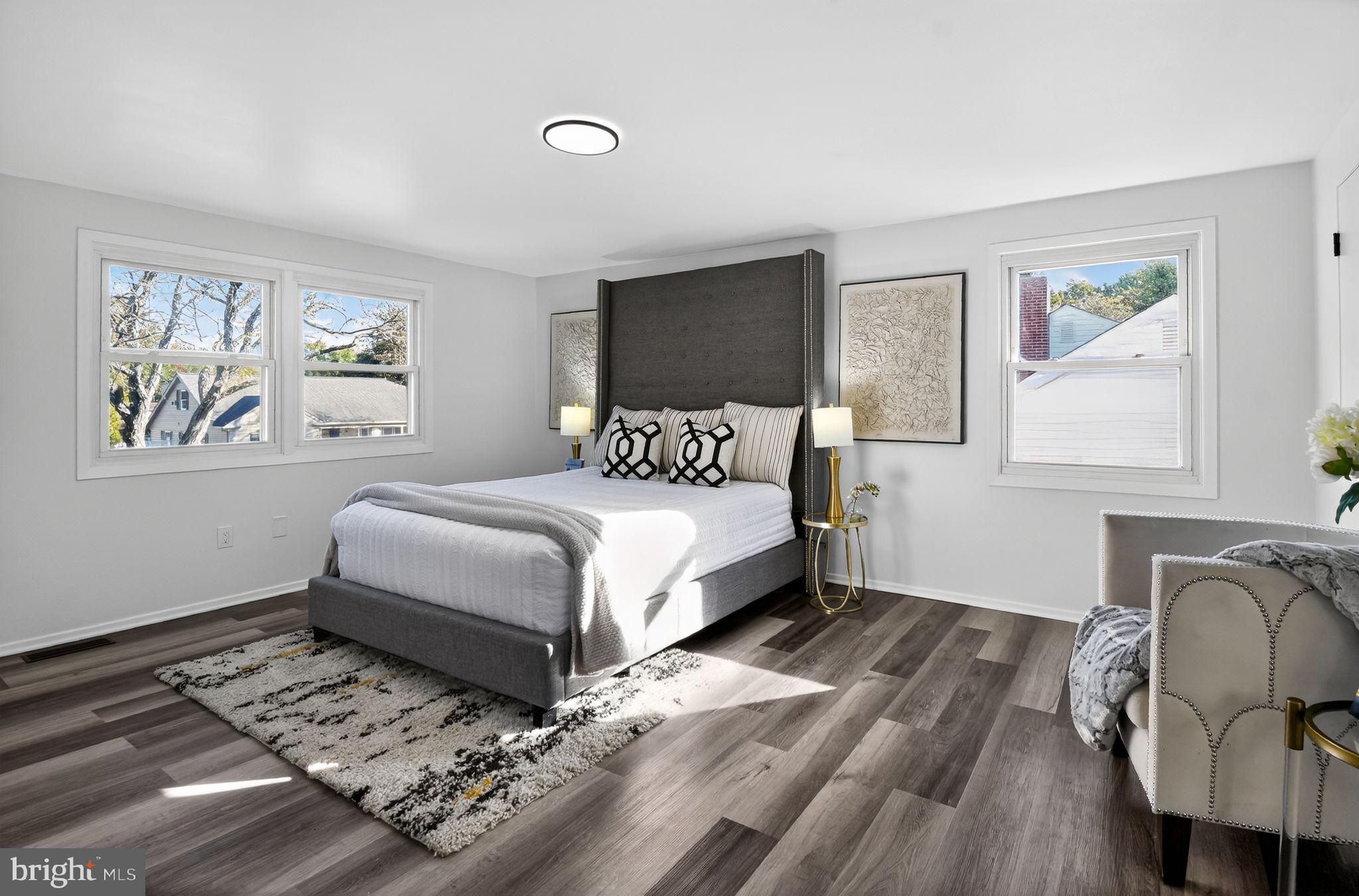 Real estate listing preview #11