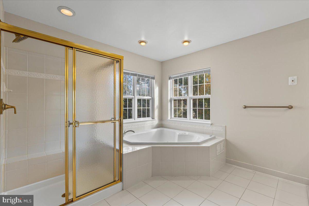 Real estate listing preview #33