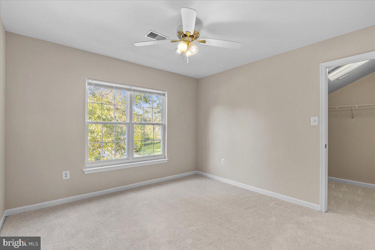 Real estate listing preview #37