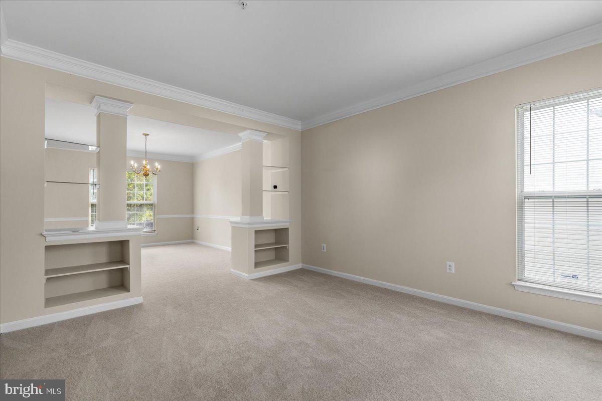 Real estate listing preview #6