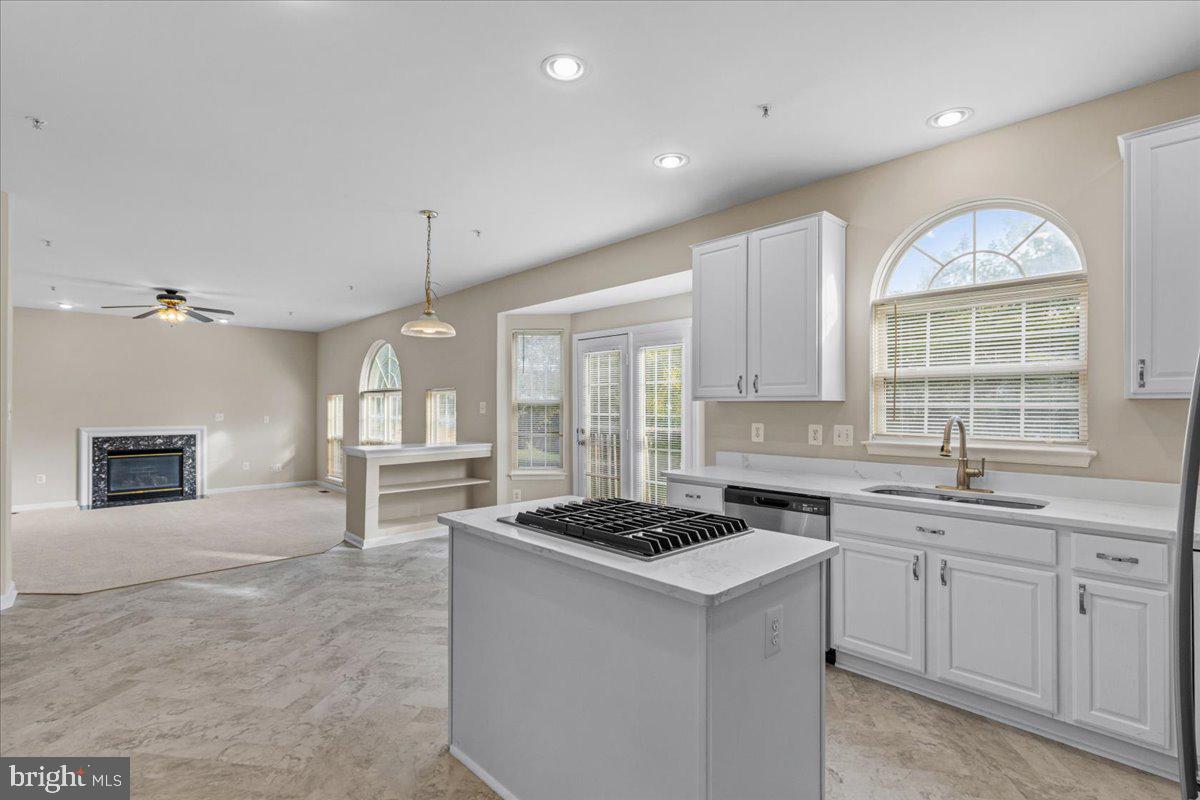 Real estate listing preview #12