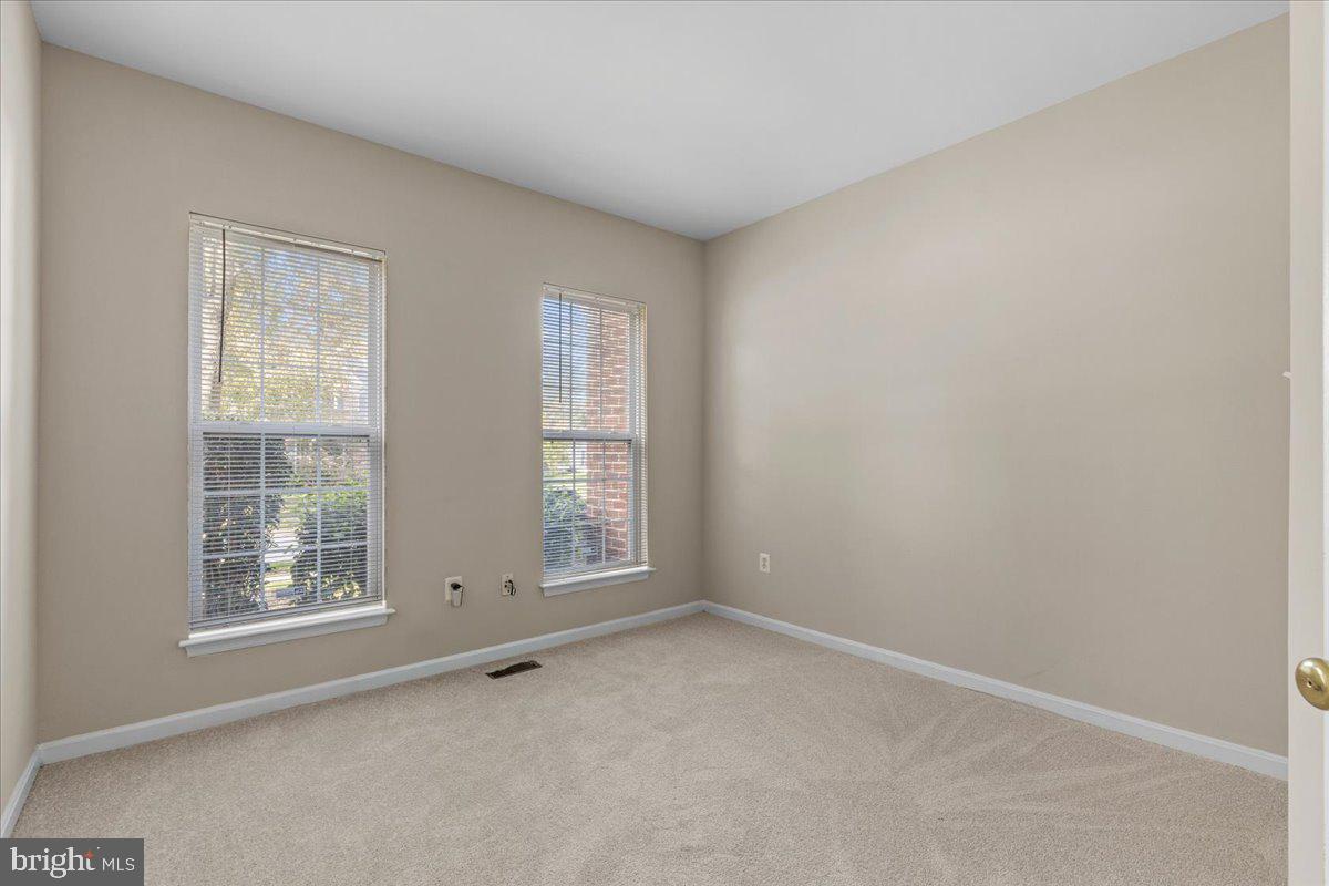 Real estate listing preview #23