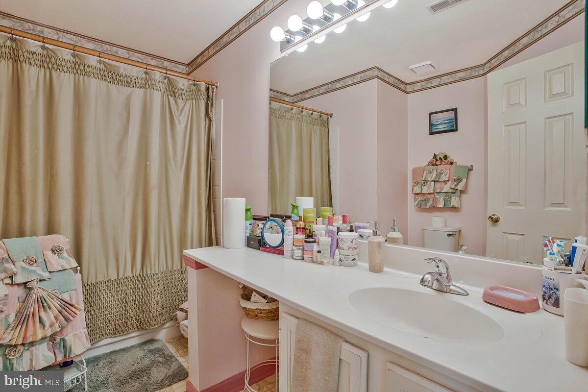 Real estate listing preview #23