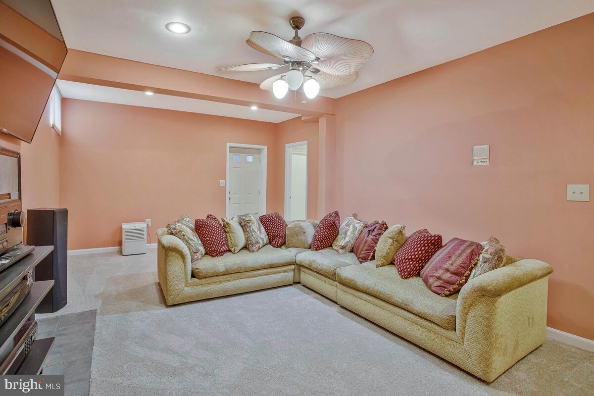 Real estate listing preview #33