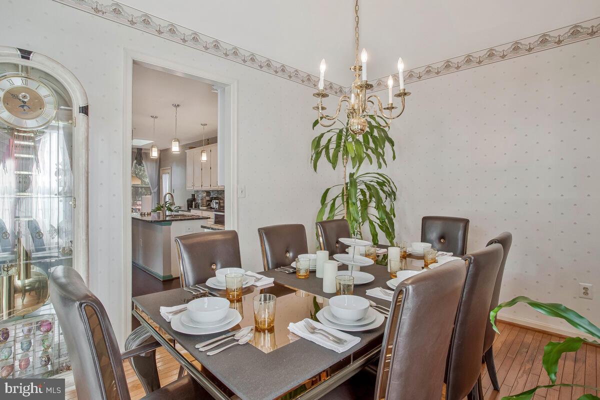 Real estate listing preview #7