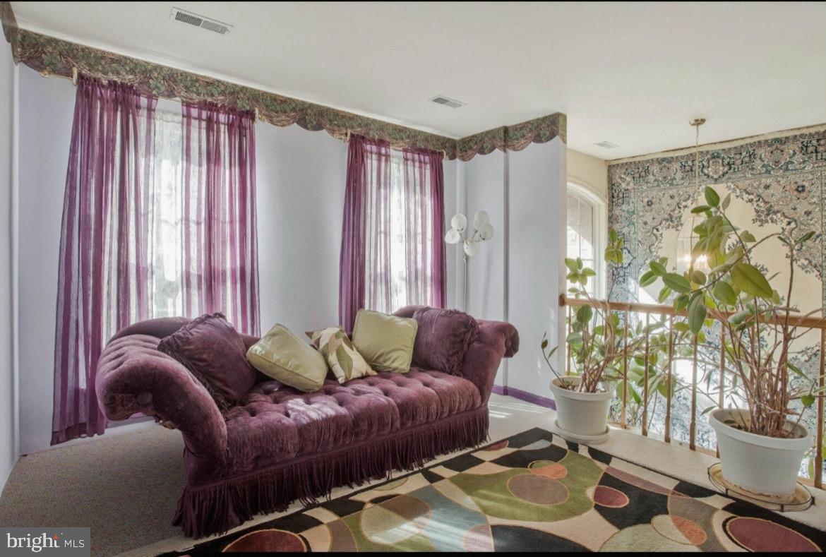 Real estate listing preview #28