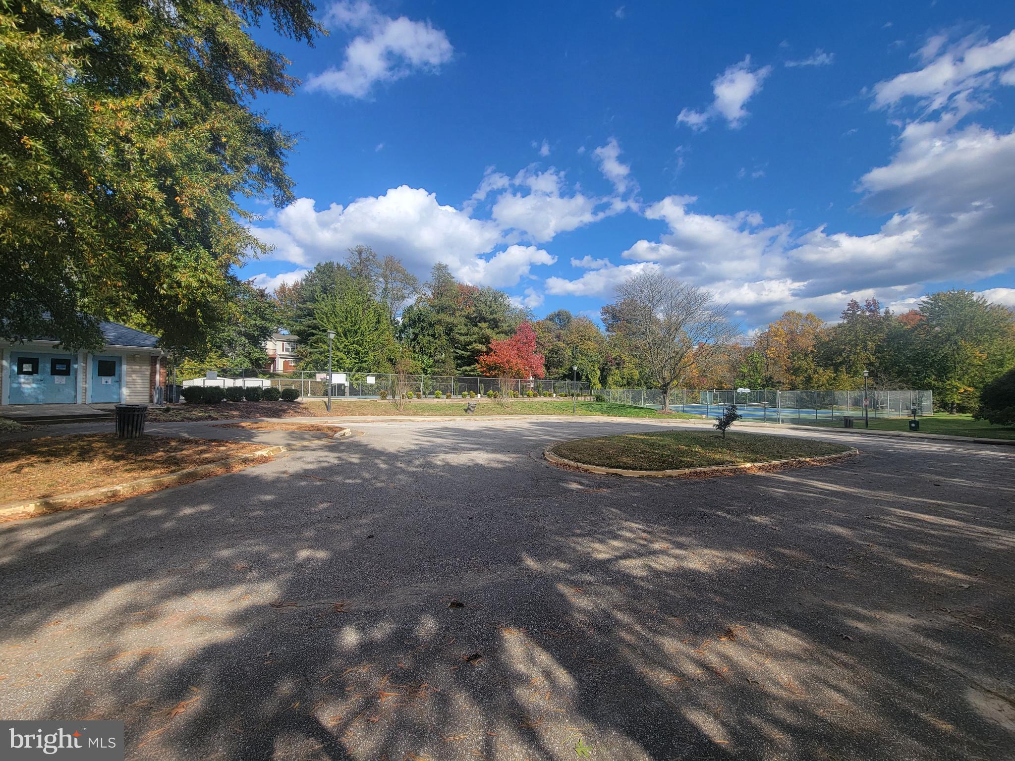 Real estate listing preview #28