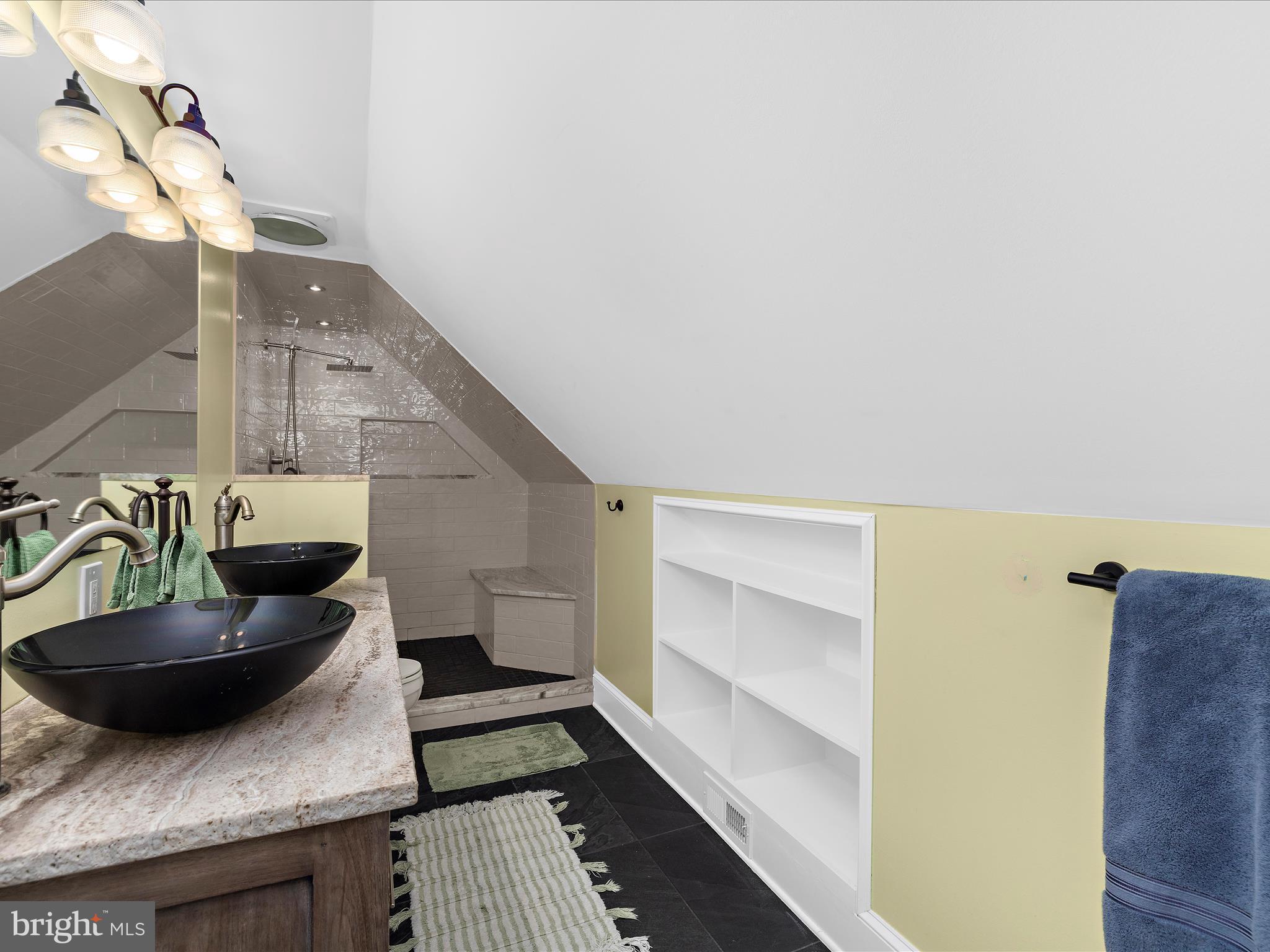 Real estate listing preview #28