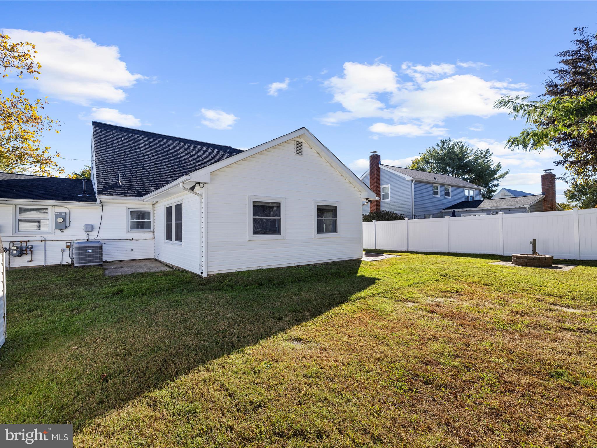 Real estate listing preview #37