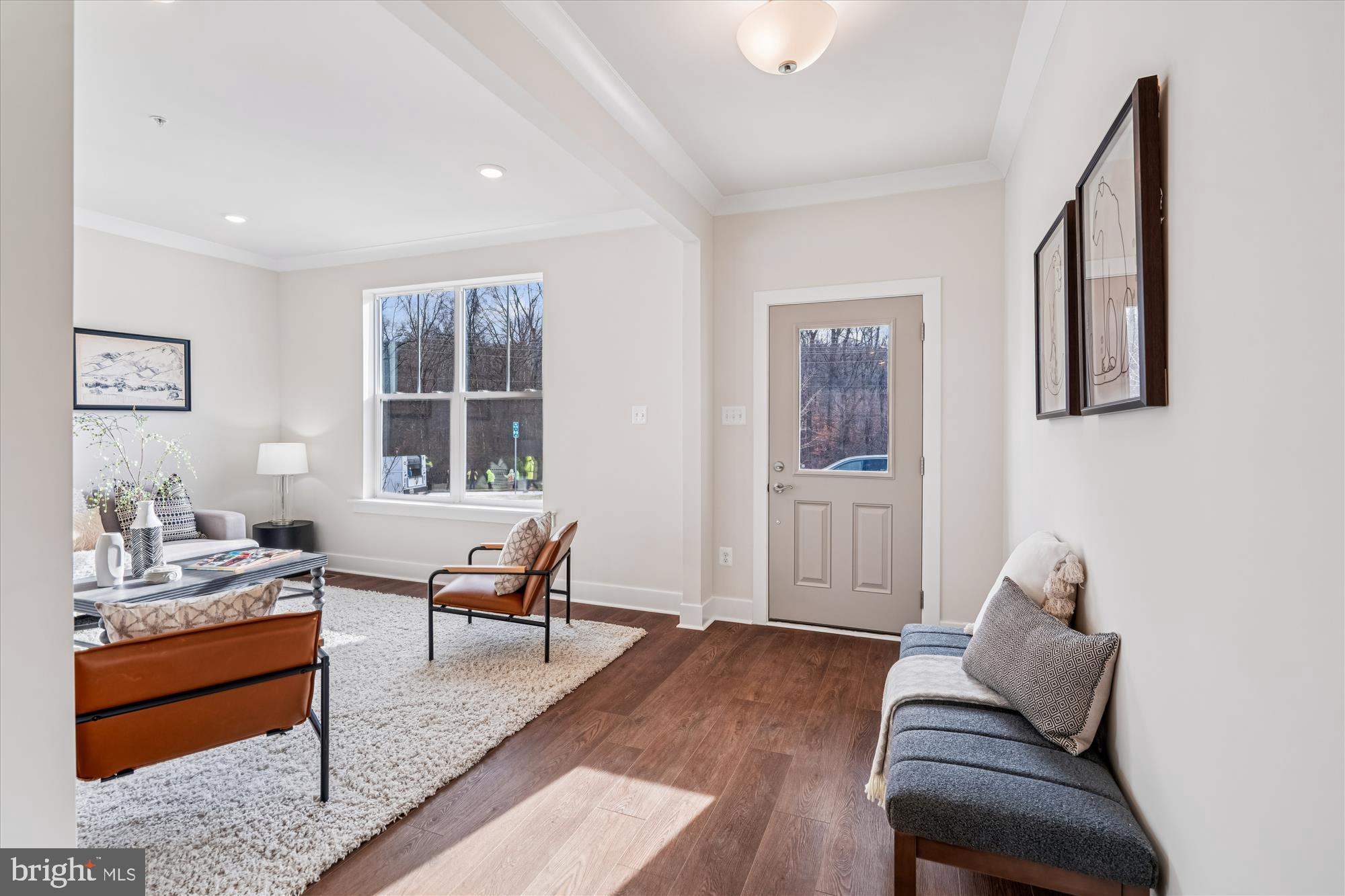 Real estate listing preview #3