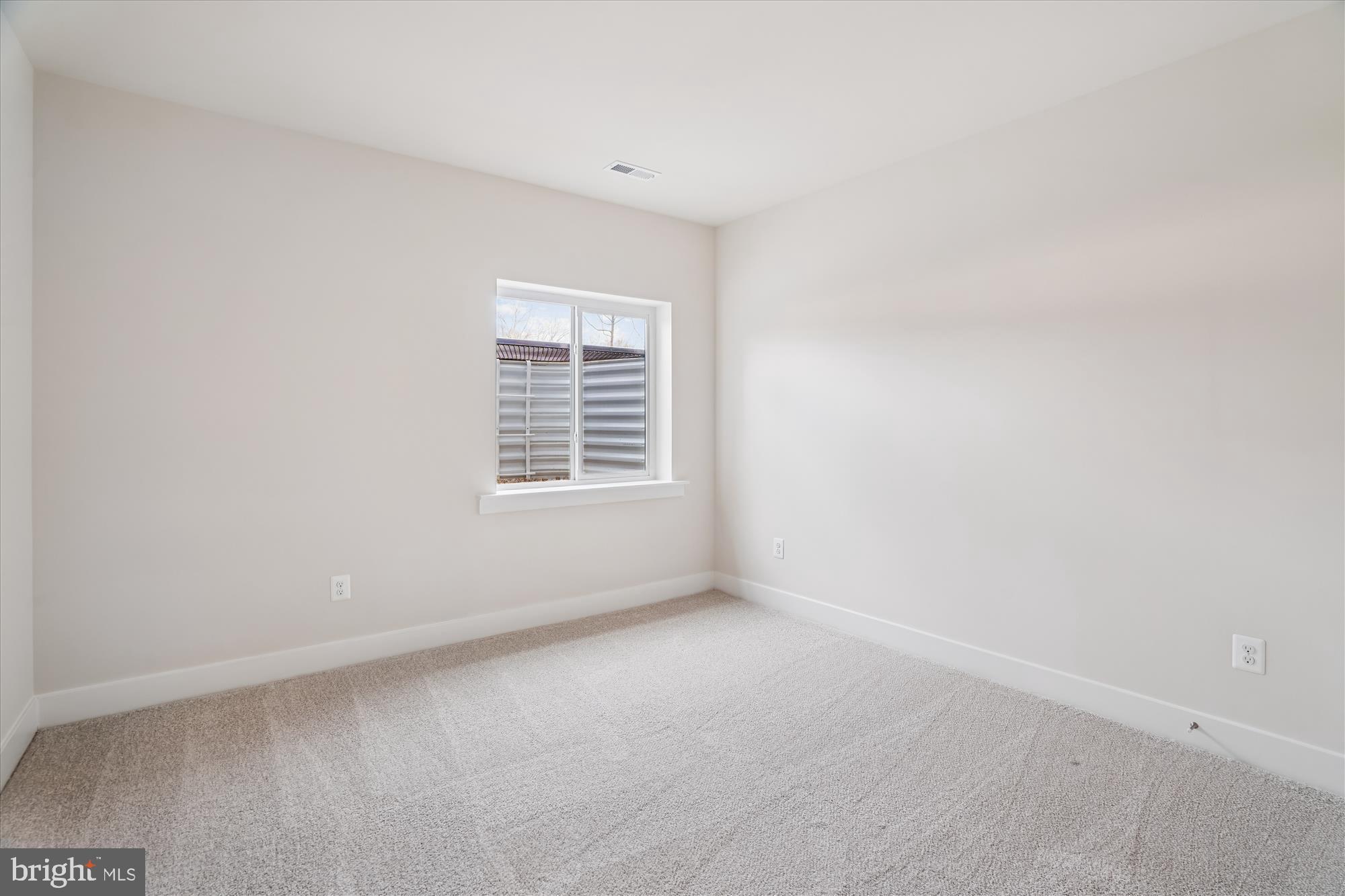 Real estate listing preview #39