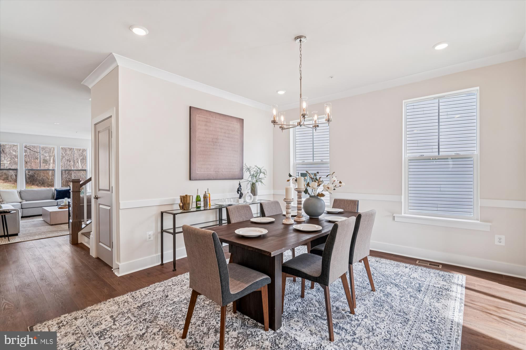 Real estate listing preview #7