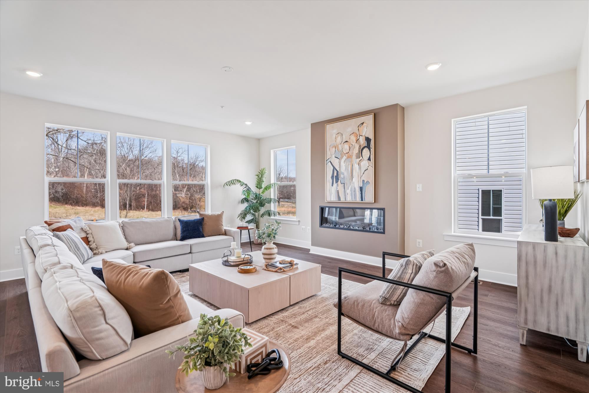 Real estate listing preview #15