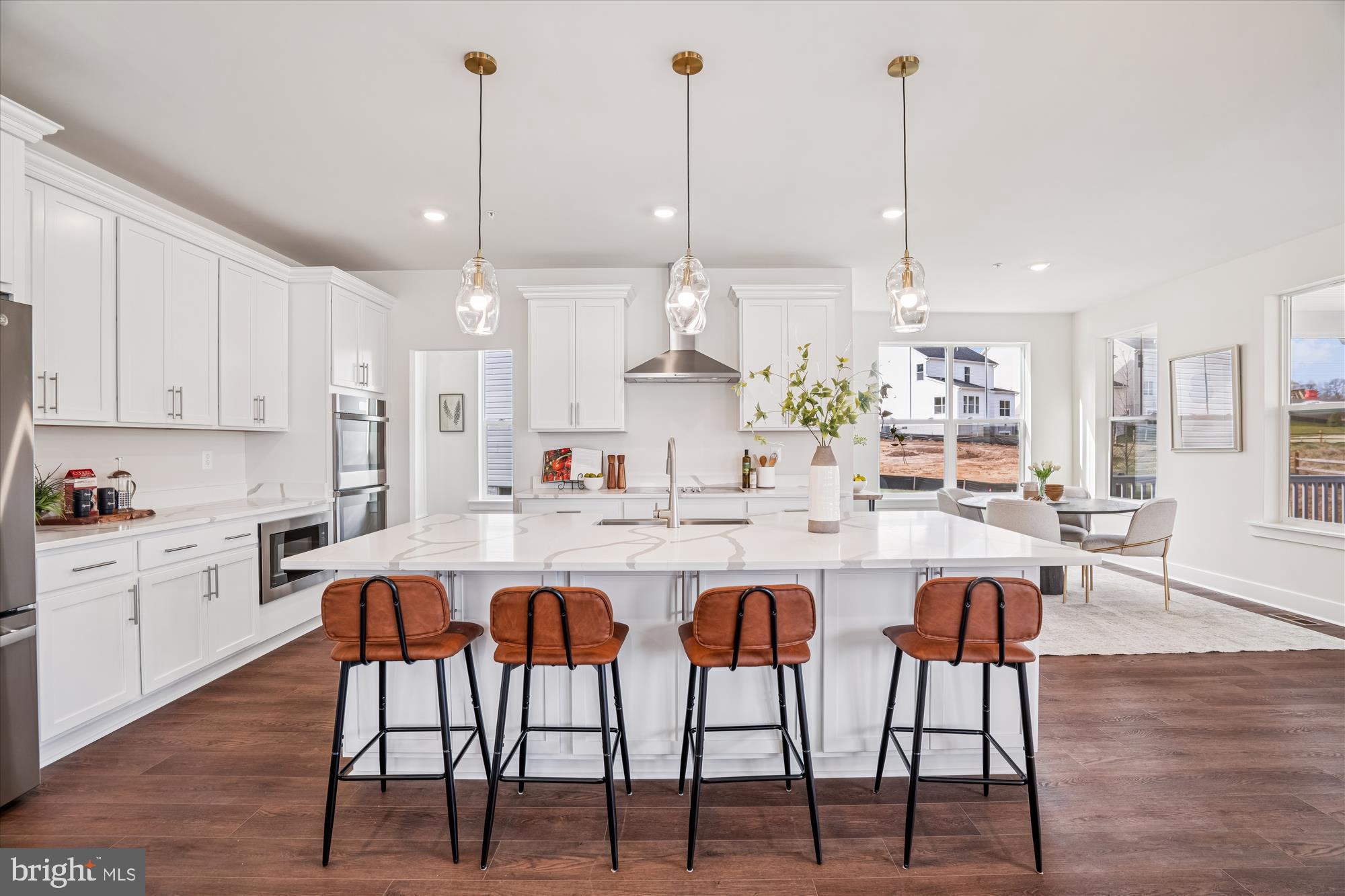 Real estate listing preview #11